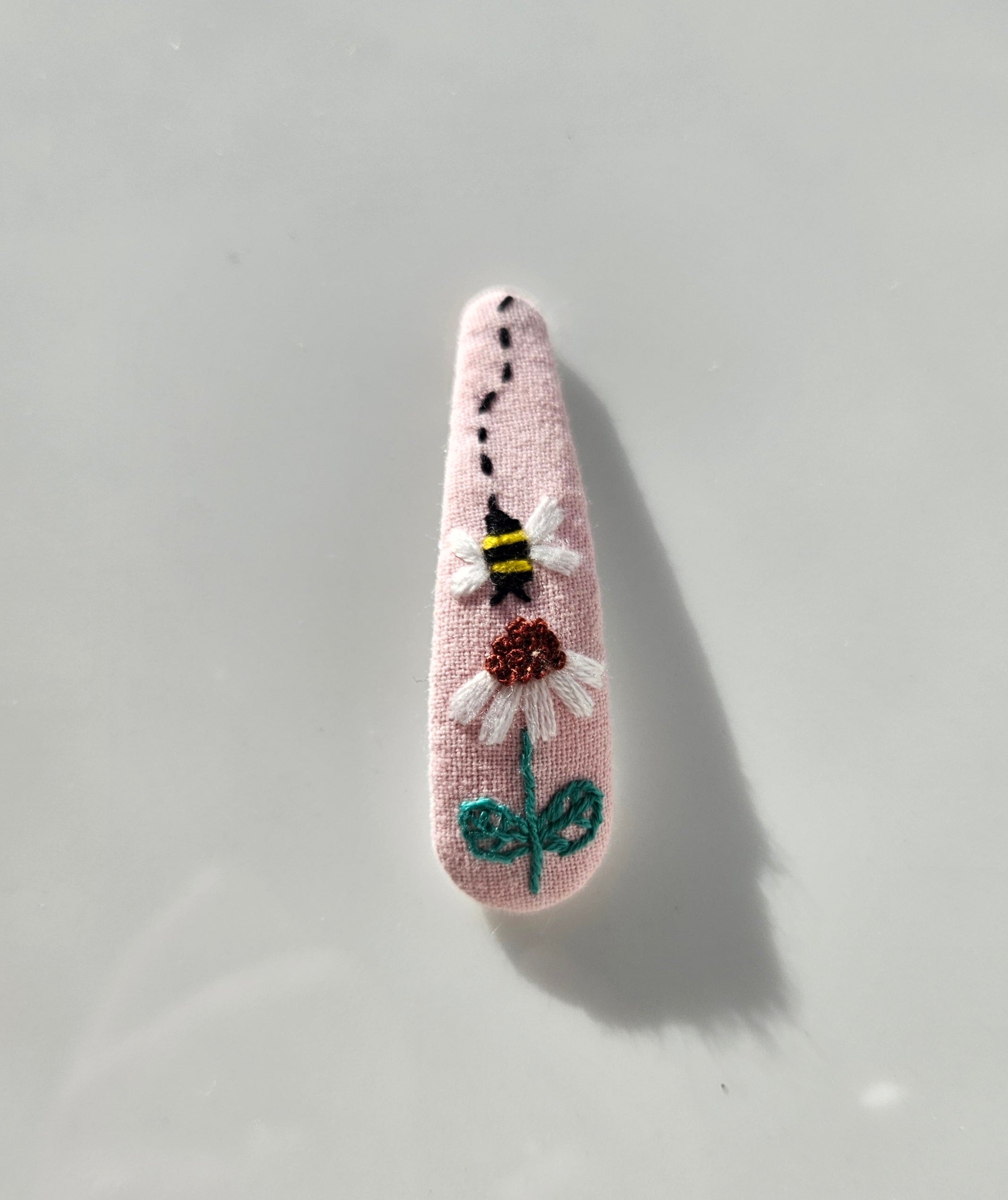 daisy & bees