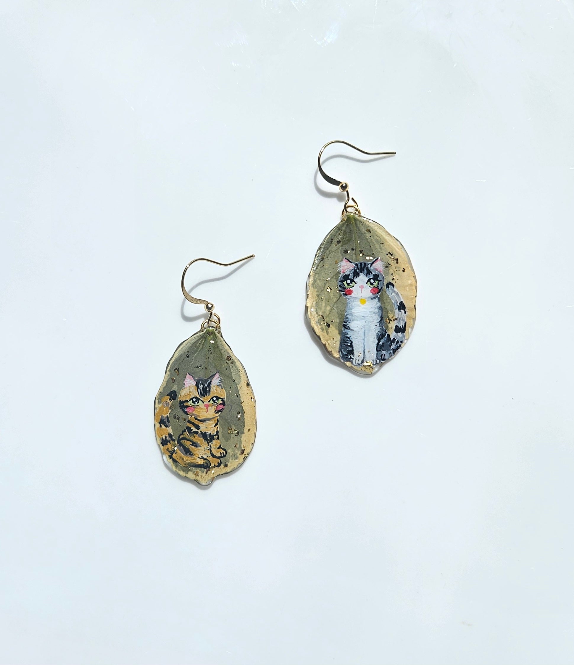 Cats on Leaves
